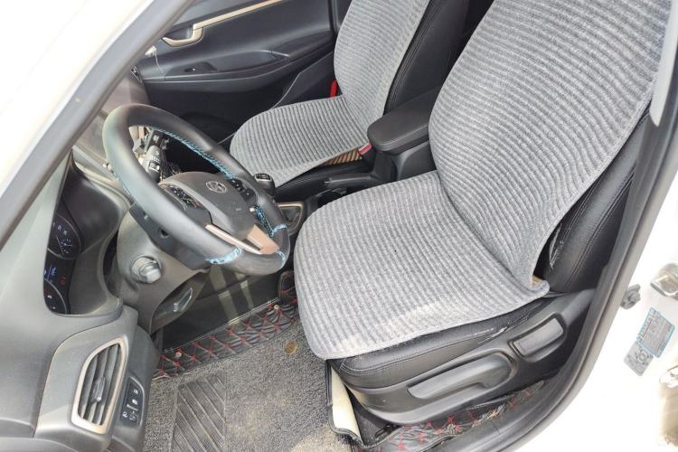 Used Hyundai Celesta 2017 1.6L Manual Joyful Edition DLX Left Front Seat
