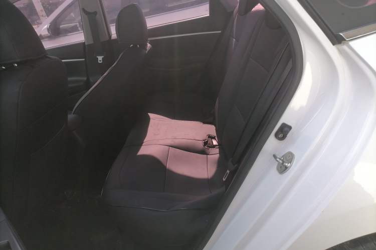 Used Hyundai Celesta 2017 1.6L Automatic Enjoyment Version GLS Left Rear Seat