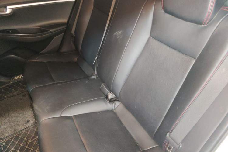 Used Hyundai Celesta 2017 1.6L Automatic Enjoyment Version GLS Left Rear Seat