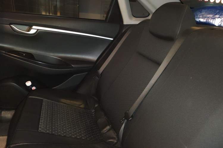Used Hyundai Celesta 2017 1.6L Automatic Enjoyment Version GLS Left Rear Seat