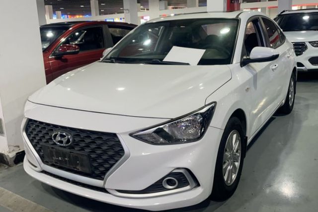Used Hyundai Celesta 2017 1.6L Automatic Enjoyment Version GLS