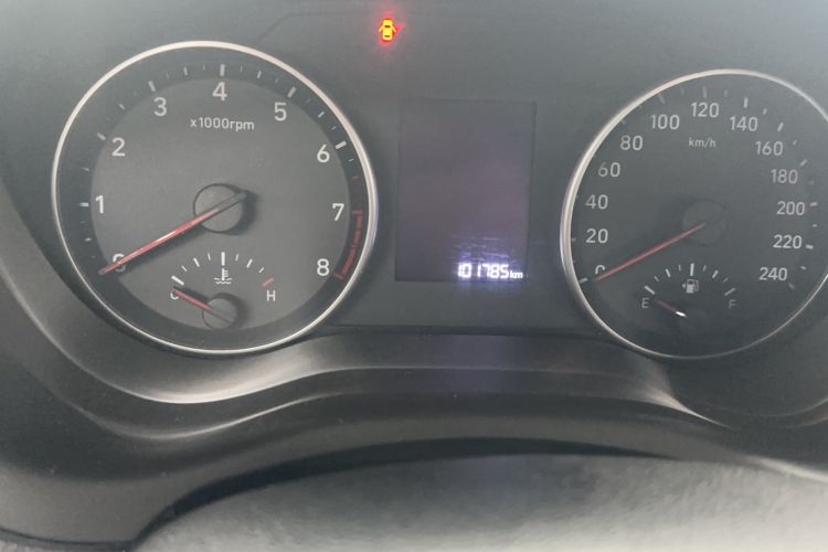 Used Hyundai Celesta 2017 1.6L Manual GL Delight Edition Odometer Close Up