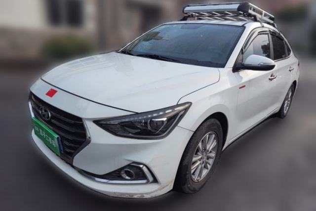Used Hyundai Celesta 2017 1.6L Manual Joyful Edition DLX