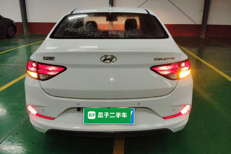 Used Hyundai Celesta 2017 1.6L Automatic Enjoyment Version GLS Rear