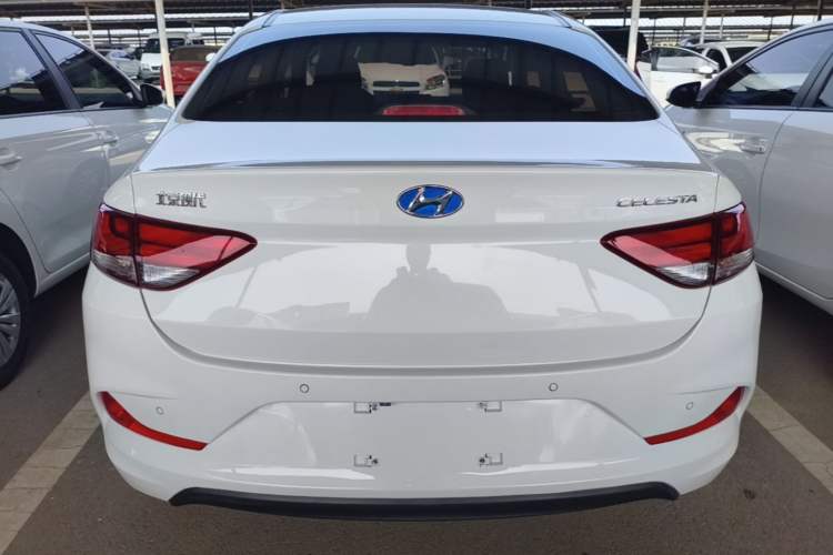 Used Hyundai Celesta 2017 1.6L Manual Enjoyment Edition GLS Rear
