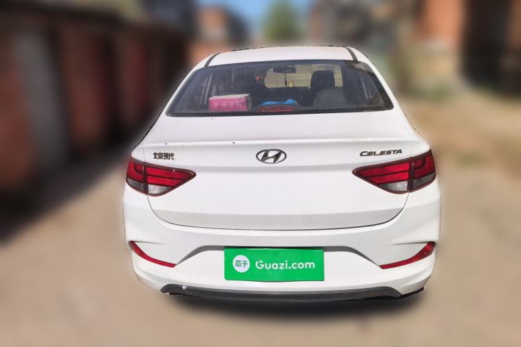 Used Hyundai Celesta 2017 1.6L Manual GL Delight Edition Rear