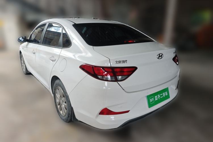 Used Hyundai Celesta 2017 1.6L Automatic Enjoyment Version GLS Rear Left 45 Deg