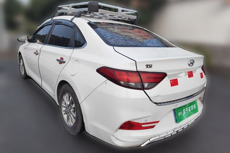Used Hyundai Celesta 2017 1.6L Manual Joyful Edition DLX Rear Left 45 Deg