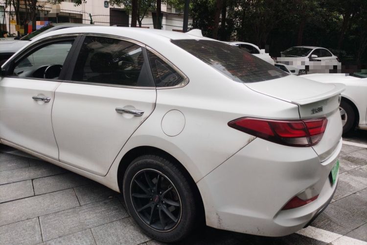 Used Hyundai Celesta 2017 1.6L Automatic Yueshin Edition DLX Rear Left 45 Deg