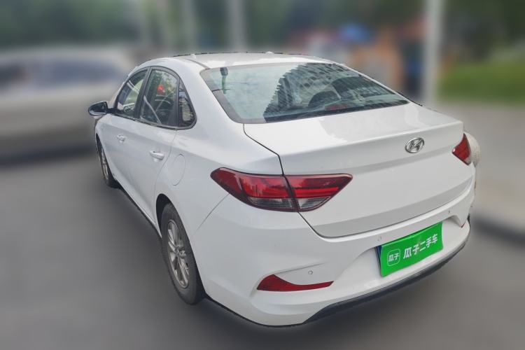 Used Hyundai Celesta 2017 1.6L Automatic Enjoyment Version GLS Rear Left 45 Deg