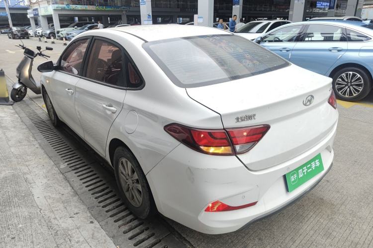 Used Hyundai Celesta 2017 1.6L Automatic Enjoyment Version GLS Rear Left 45 Deg