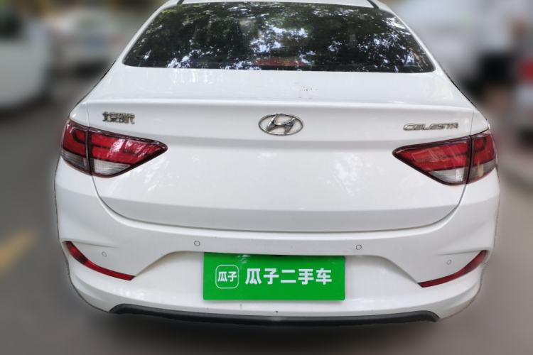Used Hyundai Celesta 2017 1.6L Automatic Enjoyment Version GLS Rear