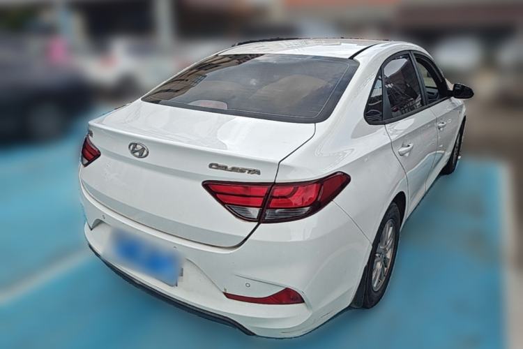 Used Hyundai Celesta 2017 1.6L Automatic Enjoyment Version GLS Rear Right 45 Deg