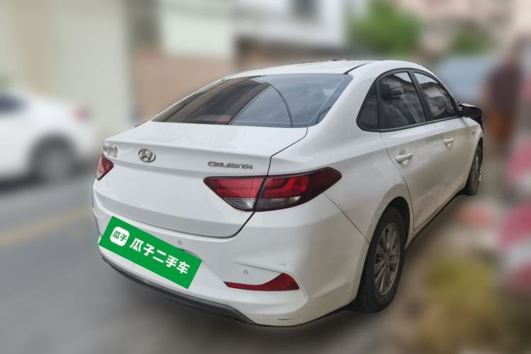 Used Hyundai Celesta 2017 1.6L Manual Enjoyment Edition GLS Rear Right 45 Deg