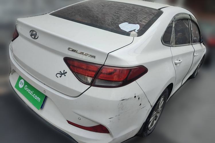 Used Hyundai Celesta 2017 1.6L Manual Enjoyment Edition GLS Rear Right 45 Deg