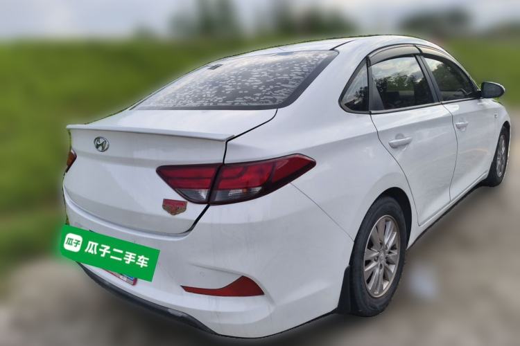 Used Hyundai Celesta 2017 1.6L Automatic Enjoyment Version GLS Rear Right 45 Deg