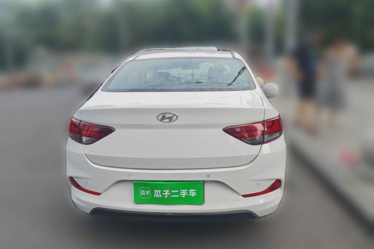 Used Hyundai Celesta 2017 1.6L Automatic Enjoyment Version GLS Rear