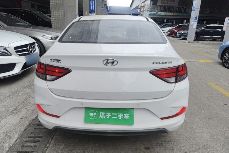 Used Hyundai Celesta 2017 1.6L Automatic Enjoyment Version GLS Rear