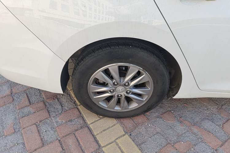 Used Hyundai Celesta 2017 1.6L Automatic Enjoyment Version GLS Right Rear Wheel Hub