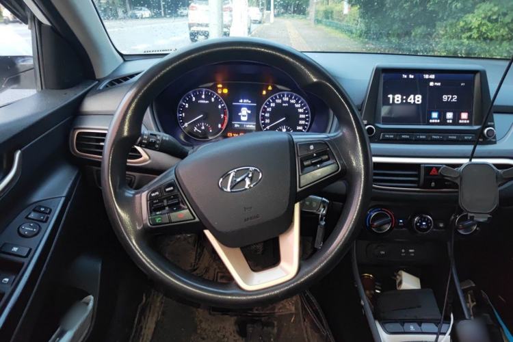 Used Hyundai Celesta 2017 1.6L Manual Joyful Edition DLX Steering Wheel