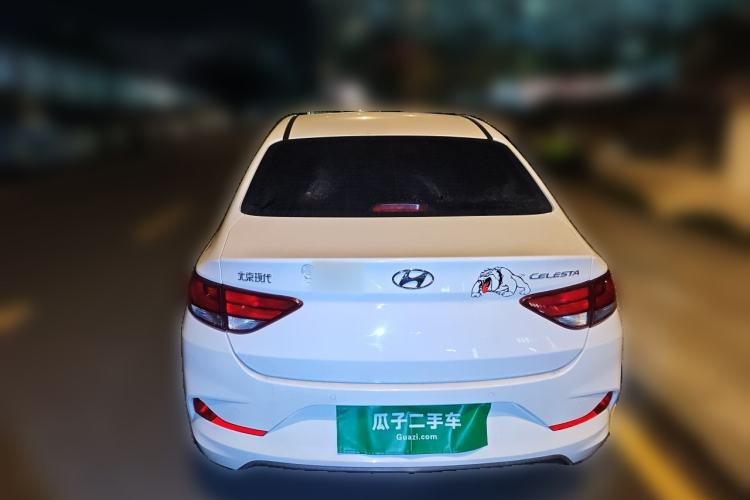 Used Hyundai Celesta 2017 1.6L Automatic Enjoyment Version GLS Trunk