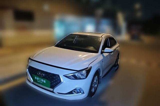 Used Hyundai Celesta 2017 1.6L Automatic Enjoyment Version GLS