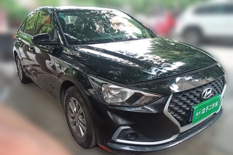 Used Hyundai Celesta 2018 1.6L Automatic GL Enjoyment Version China V Standard Front Right 45 Deg