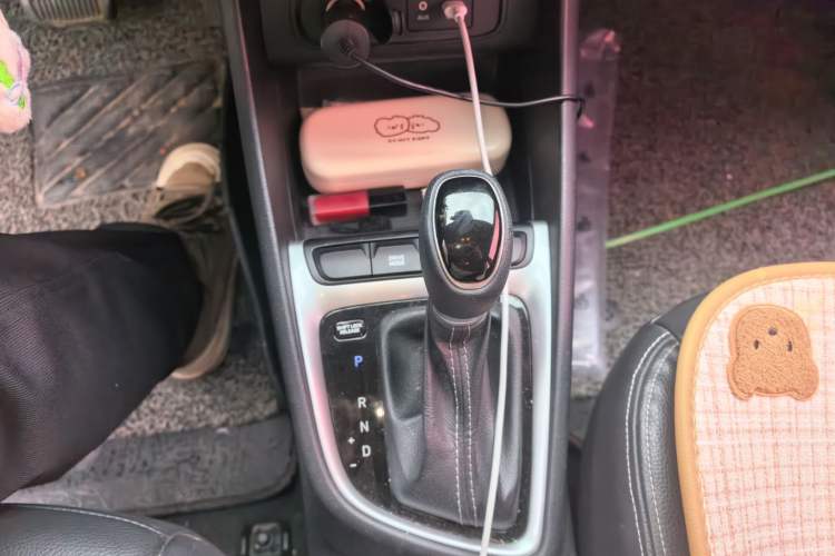 Used Hyundai Celesta 2018 1.6L Automatic GL Enjoyment Version China V Standard Gear Lever