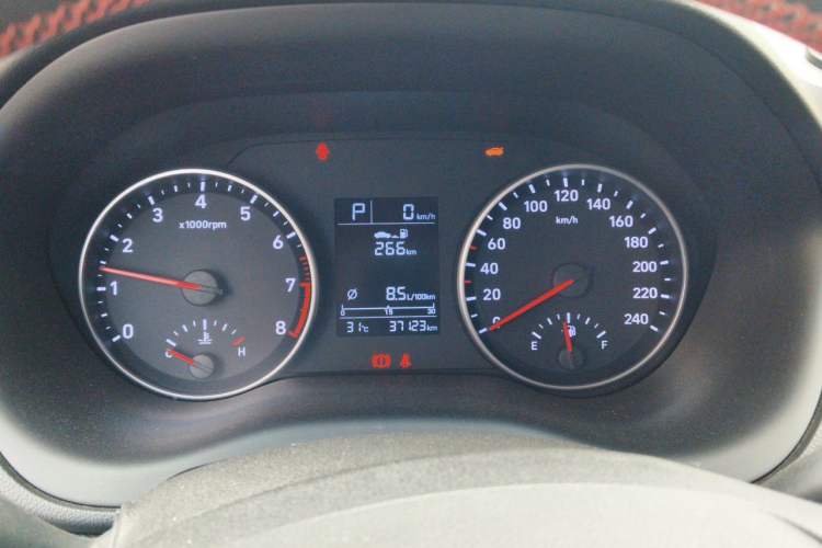 Used Hyundai Celesta 2018 1.6L Automatic GL Enjoyment Edition China VI compliant Instrument Cluster
