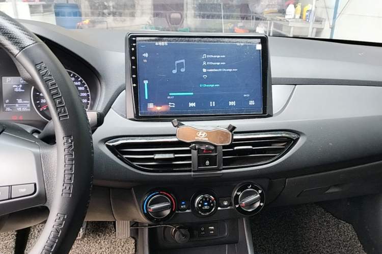 Used Hyundai Celesta 2018 1.6L Automatic GL Enjoyment Edition China VI compliant Audio And AC Panel