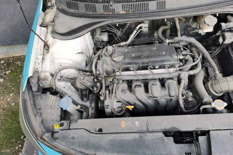 Used Hyundai Celesta 2018 1.6L Automatic GL Enjoyment Edition China VI compliant Engine Bay Right