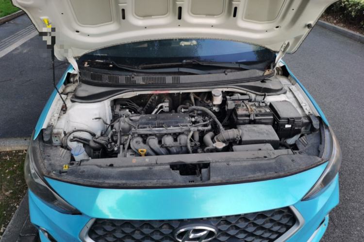 Used Hyundai Celesta 2018 1.6L Automatic GL Enjoyment Edition China VI compliant Engine Bay