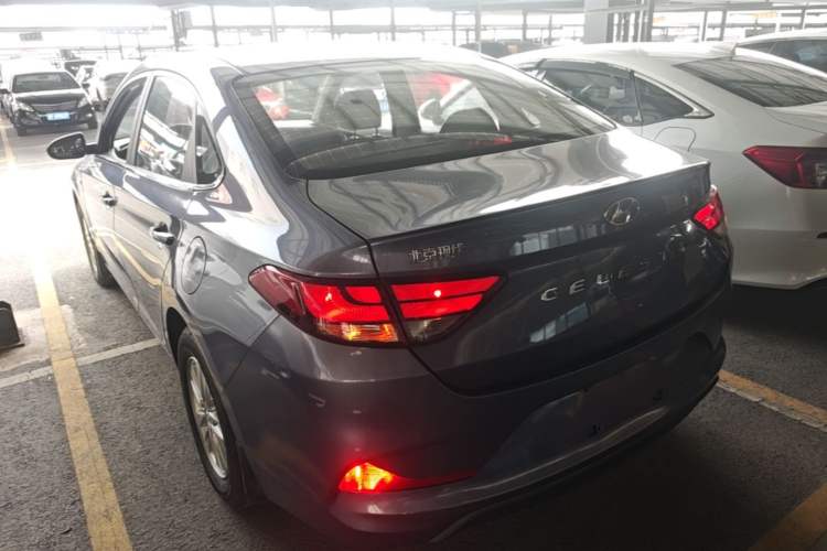 Used Hyundai Celesta 2018 1.6L Automatic GL Enjoyment Edition China VI compliant Exterior 2
