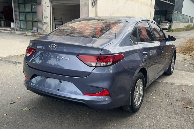 Used Hyundai Celesta 2018 1.6L Automatic GL Enjoyment Edition China VI compliant Exterior 3