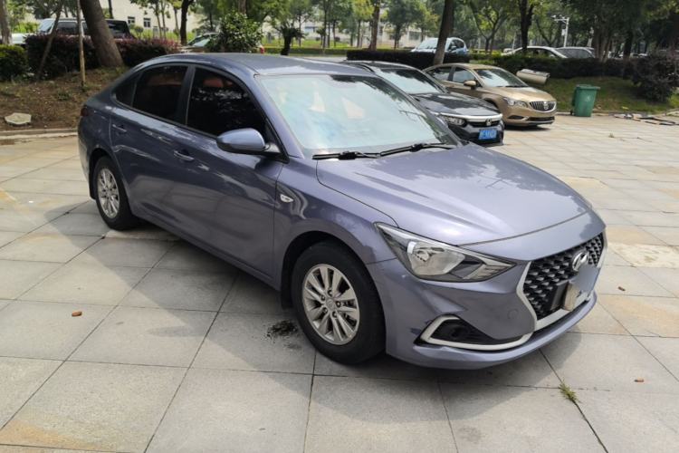 Used Hyundai Celesta 2018 1.6L Automatic GL Enjoyment Edition China VI compliant Front Right 45 Deg
