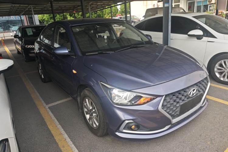 Used Hyundai Celesta 2018 1.6L Automatic GL Enjoyment Edition China VI compliant Front Right 45 Deg