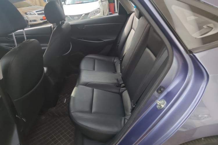 Used Hyundai Celesta 2018 1.6L Automatic GL Enjoyment Version China V Standard Interior 4