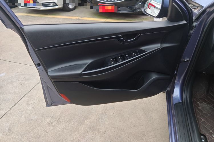 Used Hyundai Celesta 2018 1.6L Automatic GL Enjoyment Version China V Standard Interior 7