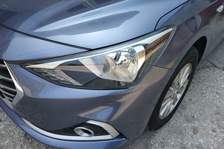 Used Hyundai Celesta 2018 1.6L Automatic GL Enjoyment Edition China VI compliant Left Front Headlight