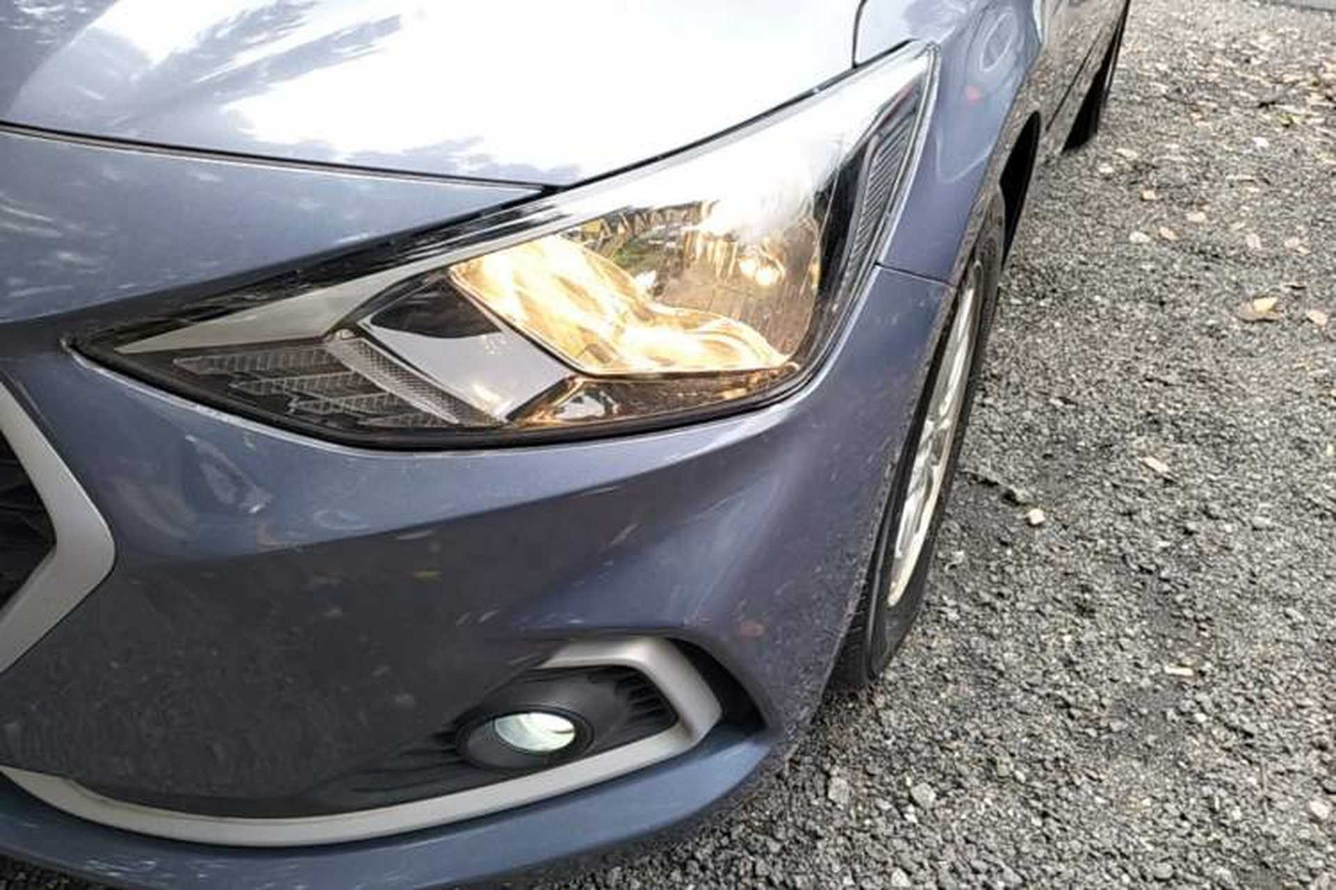 Used Hyundai Celesta 2018 1.6L Automatic GL Enjoyment Edition China VI compliant Left Front Headlight