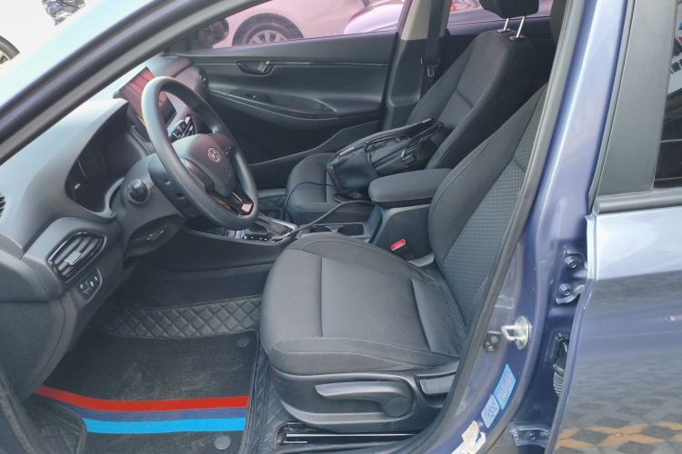 Used Hyundai Celesta 2018 1.6L Automatic GL Enjoyment Version China V Standard Left Front Seat