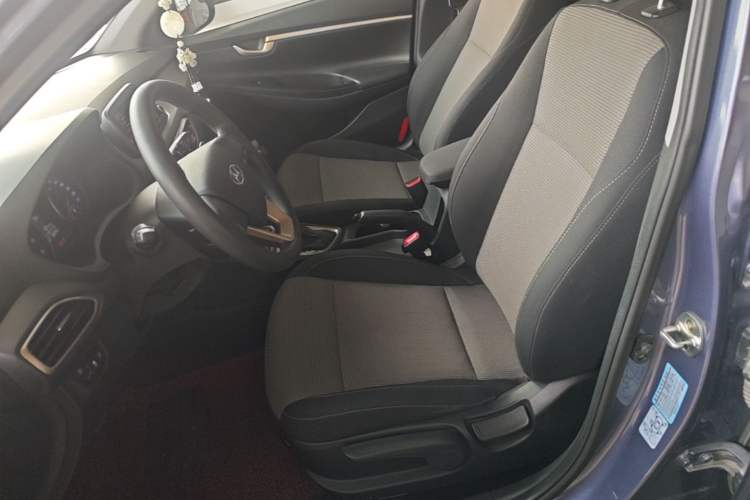 Used Hyundai Celesta 2018 1.6L Automatic GL Enjoyment Edition China VI compliant Left Front Seat
