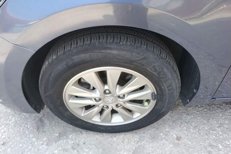 Used Hyundai Celesta 2018 1.6L Automatic GL Enjoyment Edition China VI compliant Left Front Wheel Hub