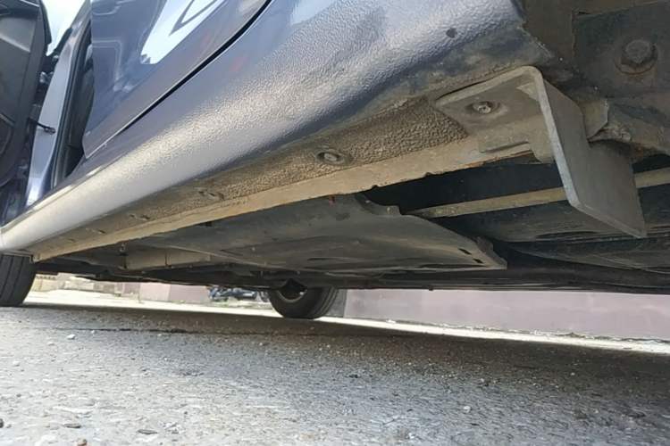 Used Hyundai Celesta 2018 1.6L Automatic GL Enjoyment Edition China VI compliant Left Side Sill
