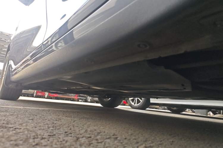 Used Hyundai Celesta 2018 1.6L Automatic GL Enjoyment Edition China VI compliant Left Side Sill