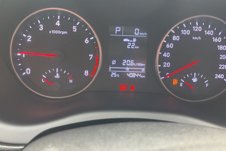 Used Hyundai Celesta 2018 1.6L Automatic GL Enjoyment Edition China VI compliant Odometer Close Up