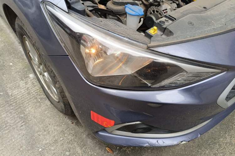 Used Hyundai Celesta 2018 1.6L Automatic GL Enjoyment Version China V Standard Right Front Headlight