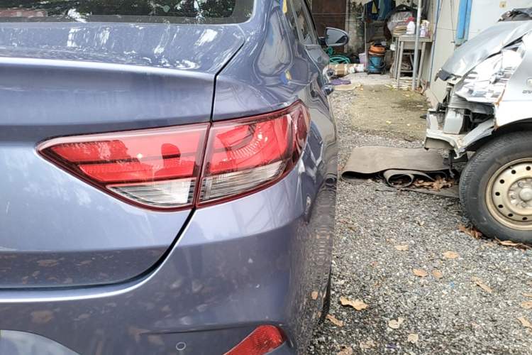Used Hyundai Celesta 2018 1.6L Automatic GL Enjoyment Edition China VI compliant Right Rear Taillight