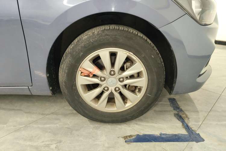 Used Hyundai Celesta 2018 1.6L Automatic GL Enjoyment Edition China VI compliant Right Rear Wheel Hub