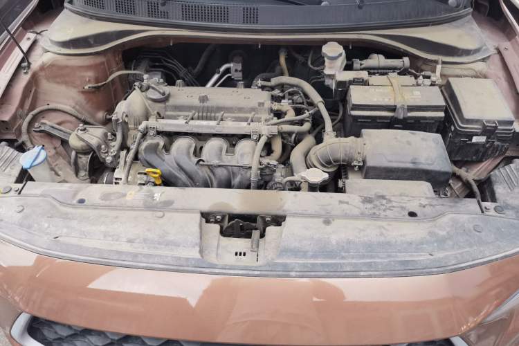 Used Hyundai Celesta 2018 1.6L Automatic GL Enjoyment Version China V Standard Engine Bay